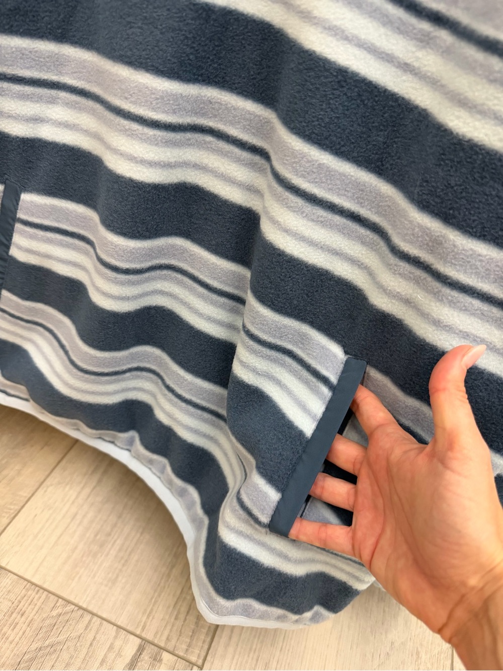 Set Active Microfleece Stripe Half Zip Hammock Blue Small BNWT Trendy - Picture 7 of 11